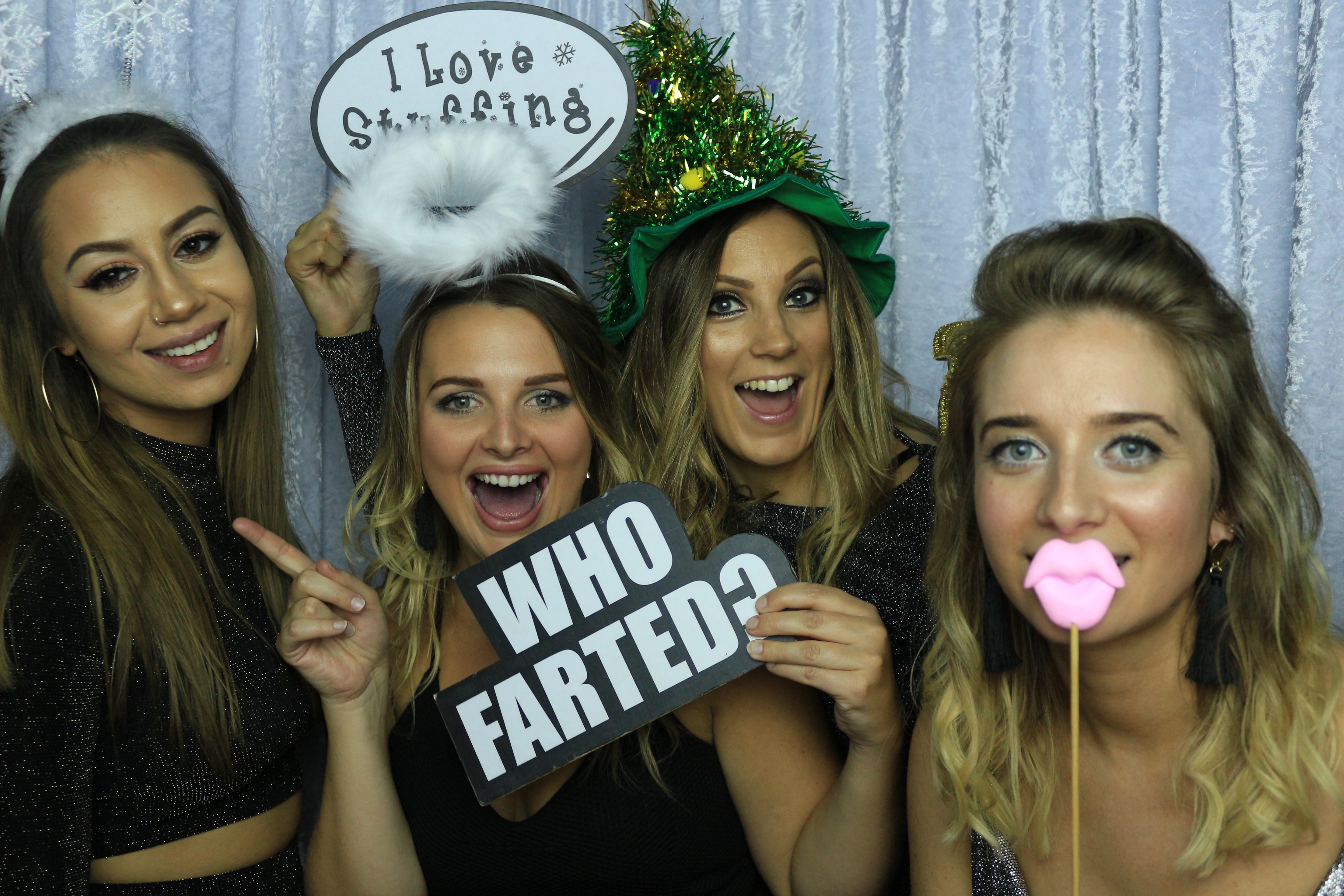 Saint Gobain Christmas Party 2018 - Images | View more photos from the event at gallery.partydelightsphotobooth.co.uk/u/PartyDelightsPhotoBooth/Saint-Gobain-Christmas-Party-2018-Images